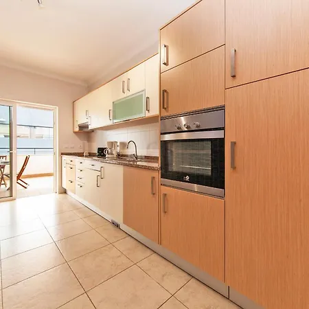 A04 - Large Modern 1 Bed With Pool 아파트 *