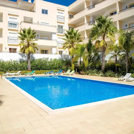 A04 - Large Modern 1 Bed With Pool * ラゴス