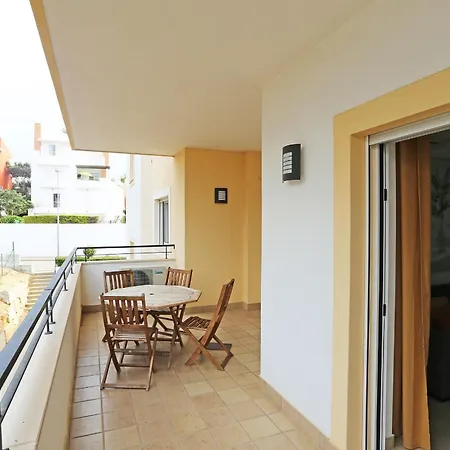 Apartment A04 - Large Modern 1 Bed With Pool *