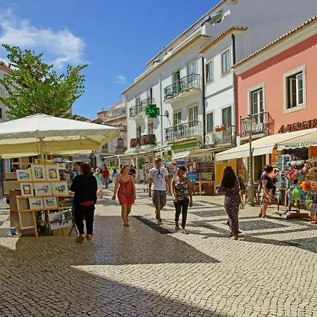 Apartmán A04 - Large Modern 1 Bed With Pool *